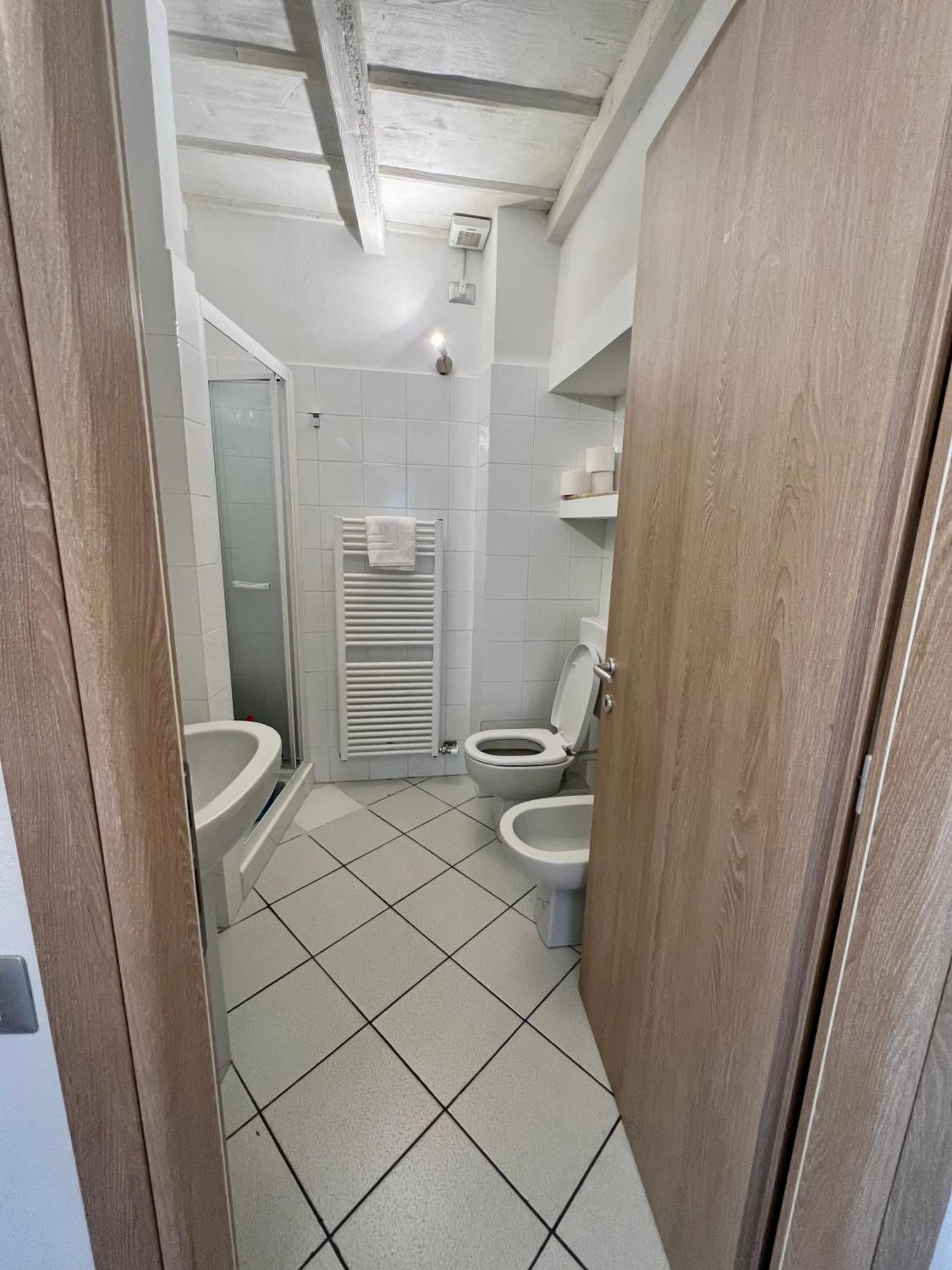 Casa Sul Lago Arona Kültér fotó